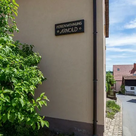 Arnold Apartament *